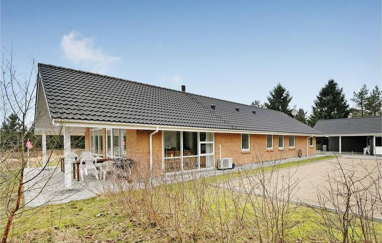 Ferienhaus für 12 Personen, mit Terrasse und Whirlpool sowie Garten in Kølkær - 3