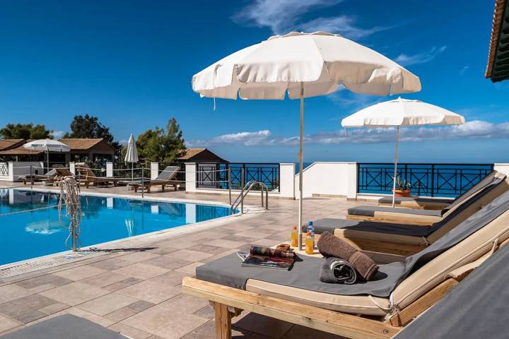 Entire studio, Studio Apartment 'Sunset Premium 12' with Sea View, Wi-Fi and Air Conditioning in Agios Nikitas, Greece