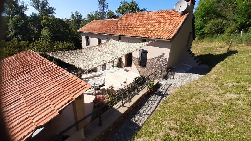 Gîte pour 4 personnes, avec jardin à La Fouillade - 4