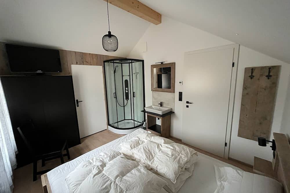 Schwalmhütte - Newly built chalet directly on the ski slope in Gailtaler Alpen, Kötschach-Mauthen