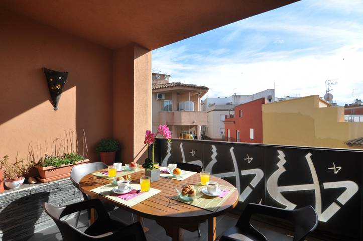 Vacation rental for 10 people, with terrace, with pets in Roses