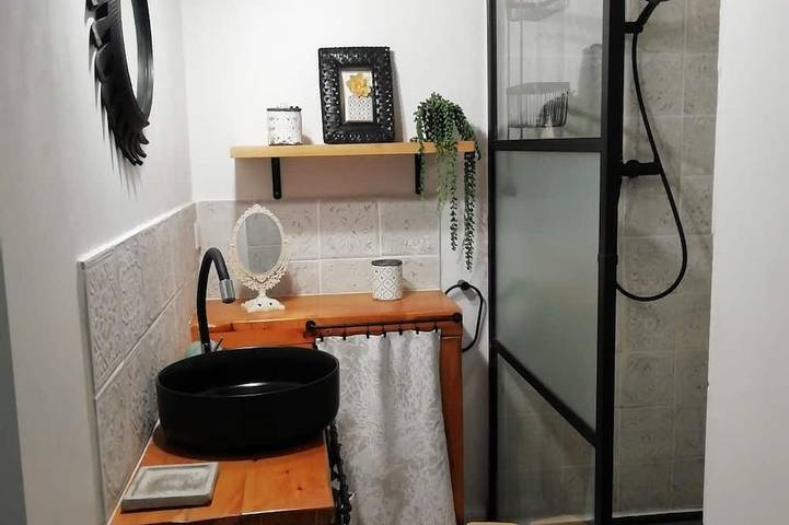 Location de vacances pour 4 personnes, avec terrasse et jardin, animaux acceptés à Robion - 4