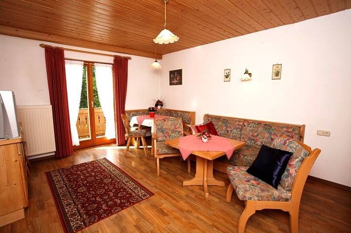 Ferienwohnung für 2 Personen, mit Garten und Terrasse in Reit im Winkl - 2