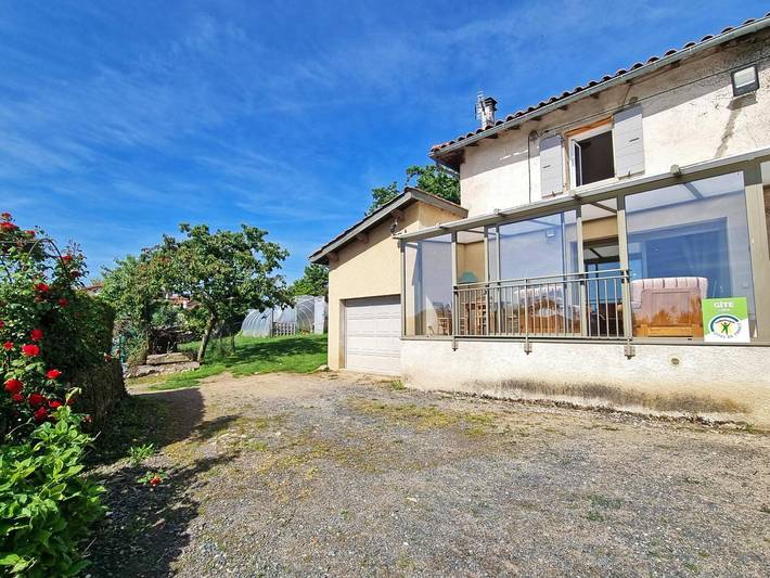 Gîte pour 4 personnes, avec Terrasse et Jardin