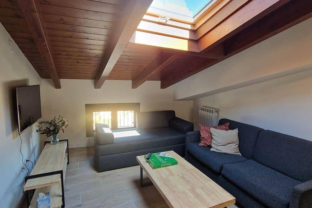 Ganze Wohnung, To complete in La Puebla de Castro, Aragonesische Pyrenäen