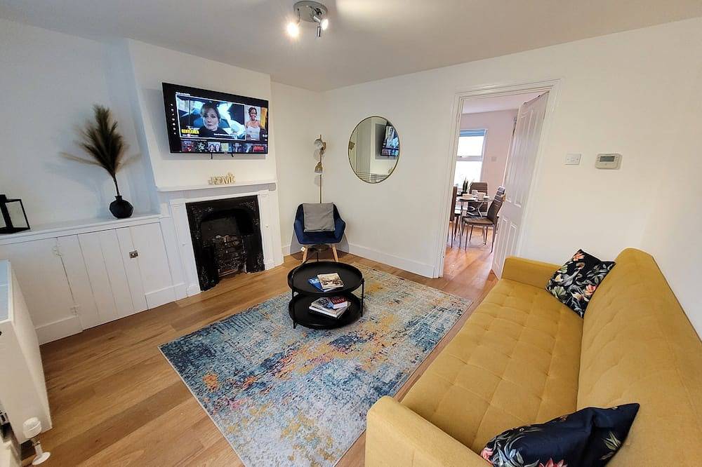 Historic Charm Meets Modern Comfort – Perfect Base in Colchester in Colchester, Essex