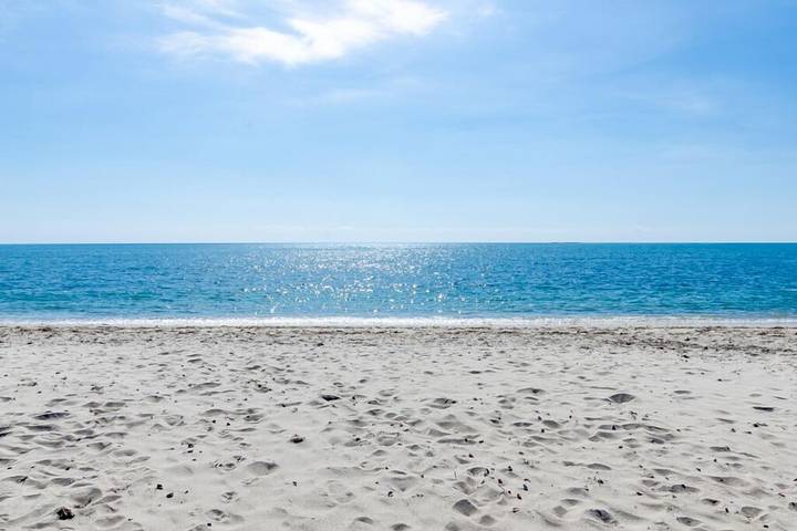 Vacation house for 8 people, with yard and terrace, with pets in Massachusetts