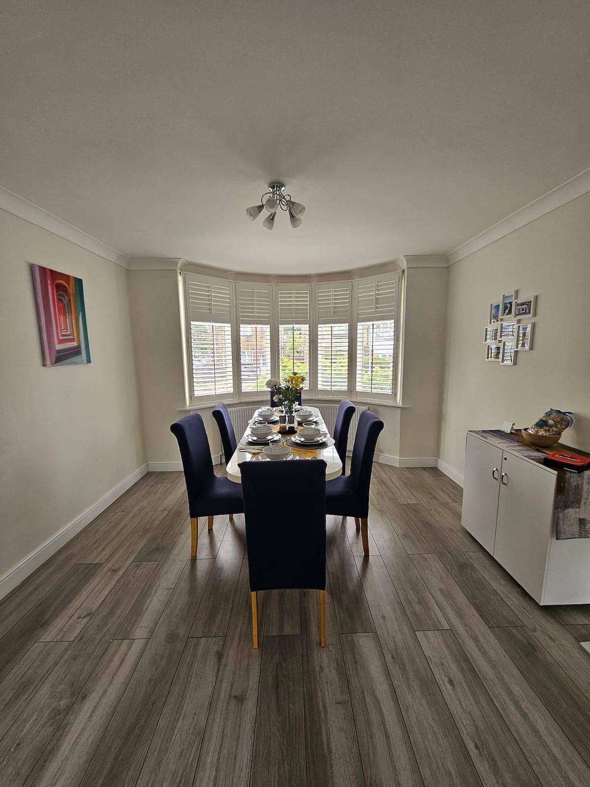 3 Bed House - Sleeps 6 - Parking - Wifi in Luton, Chiltern Hills