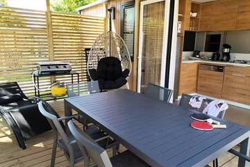 Camping pour 6 Personnes dans Les Loges, Côte d'Albâtre, Photo 3