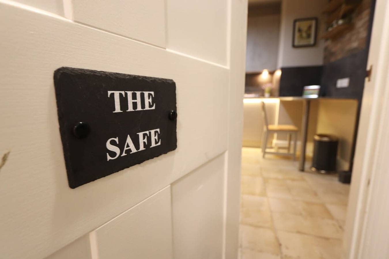 Entire apartment, Alma Studios - The Safe Room - Hopewell in Bristol, South West England