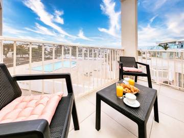 Villa for 3 People in Central Costa Teguise, Teguise, Photo 2