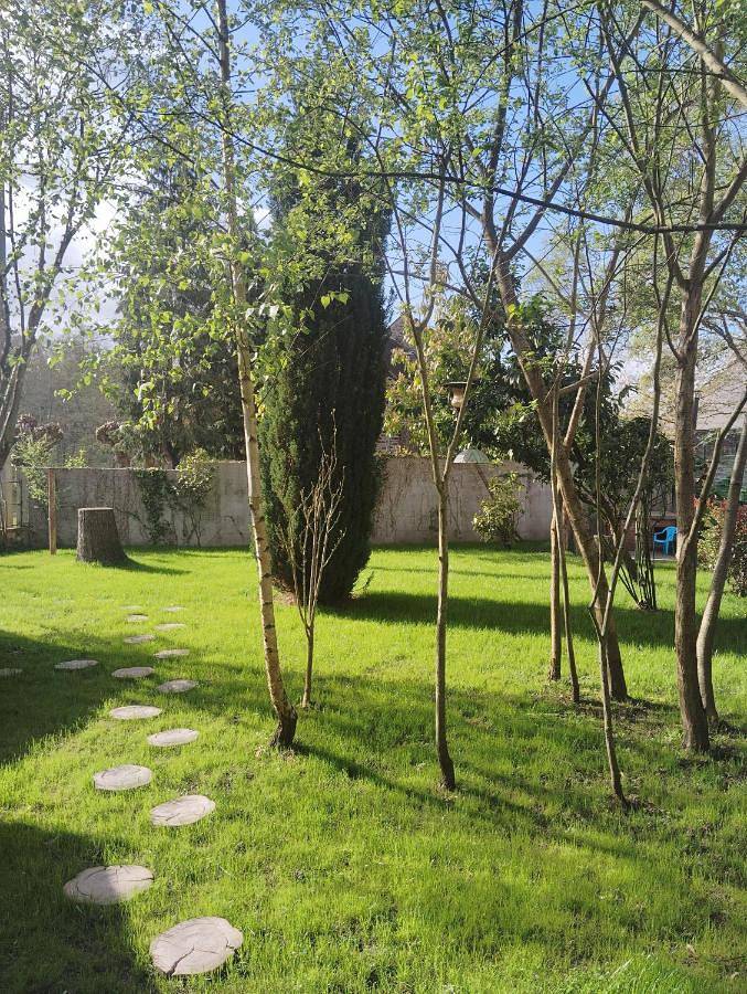 Location de vacances pour 10 personnes, avec jardin à Pont-d'Ouilly - 2