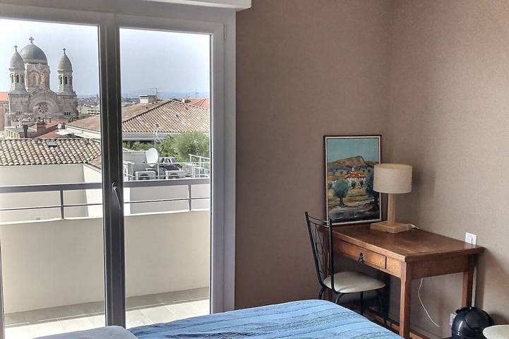 Gîte pour 4 personnes, avec terrasse dans Gare De Saint Raphael Valescure - 3