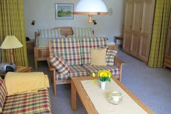 Ferienwohnung für 4 Personen, mit Terrasse und Garten in Dänschendorf - 3