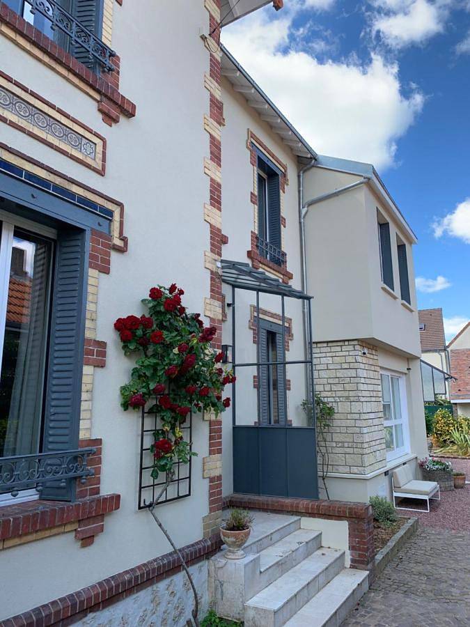 Gîte pour 2 personnes, avec Jardin à Luisant