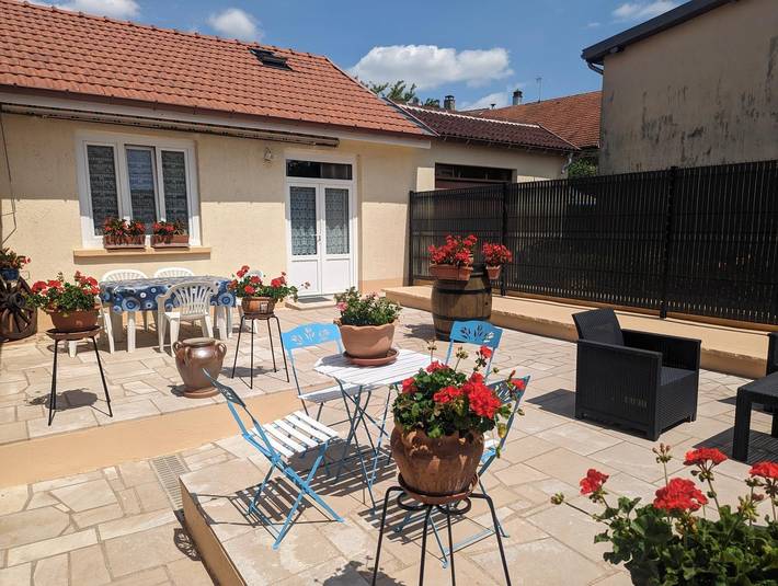 Chambre d’hôte pour 4 personnes, avec jardin dans Chalindrey