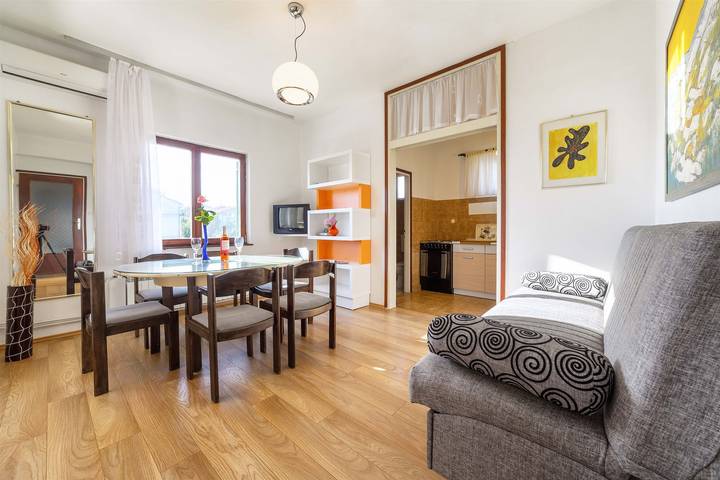 Vakantiewoning voor 5 personen, met balkon in Vodice