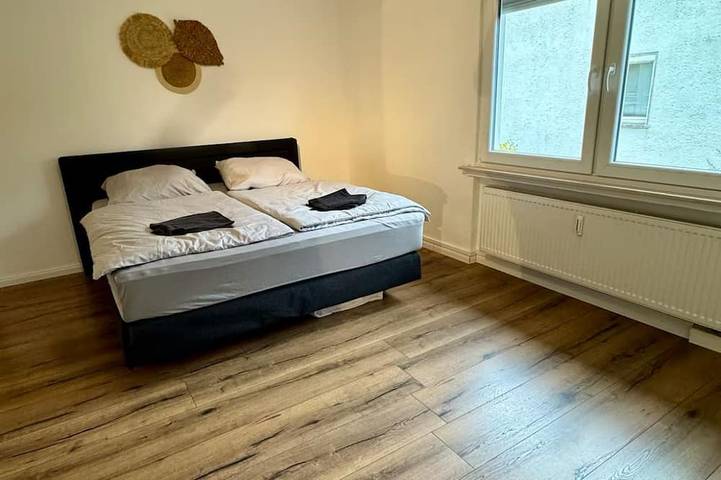 Appartement entier, Appartement Inondé de Lumière en Cadre Naturel - Près de Cologne in Bergisch Gladbach, Arrondissement de Rhin-Berg