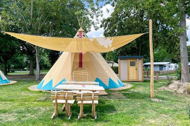 Ferienwohnung für 4 Personen, mit Terrasse in Falkenberg/Elster