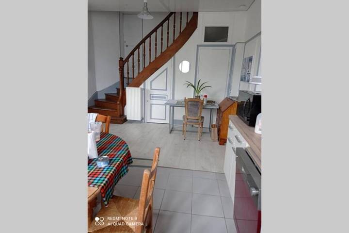 Location de vacances pour 6 personnes, avec terrasse et vue, animaux acceptés à Léré - 4