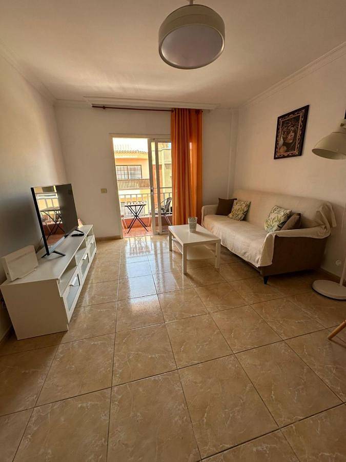 Ferienwohnung für 4 Personen, mit Terrasse und Ausblick - 1