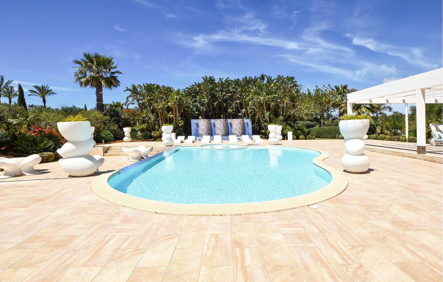 Gemütlicher Rückzugsort mit A/C, Pool, Parkplatz und Außenpool in Partinico, Palermo Provinz