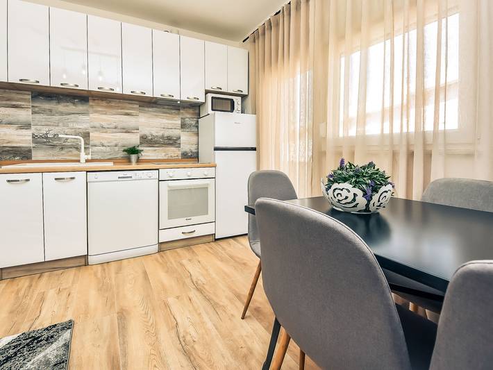 Ferienwohnung für 5 Personen, mit Terrasse und Garten auf Vir - 3