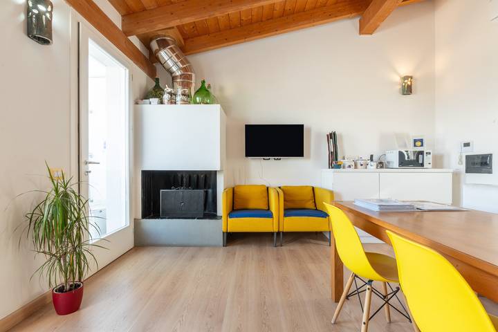 Ferienwohnung für 4 Personen, mit Balkon und Whirlpool in Cagliari - 4