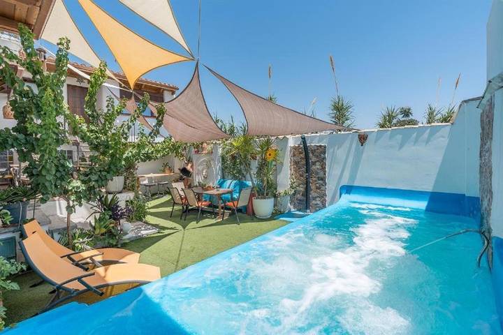 Apartamento de vacaciones para 2 personas, con jardín además de vistas y piscina, Se admiten mascotas - 1