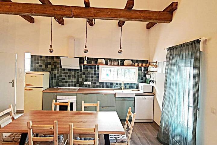 Chalet para 12 personas, con piscina en Comarca Metropolitana de Jaén - 2