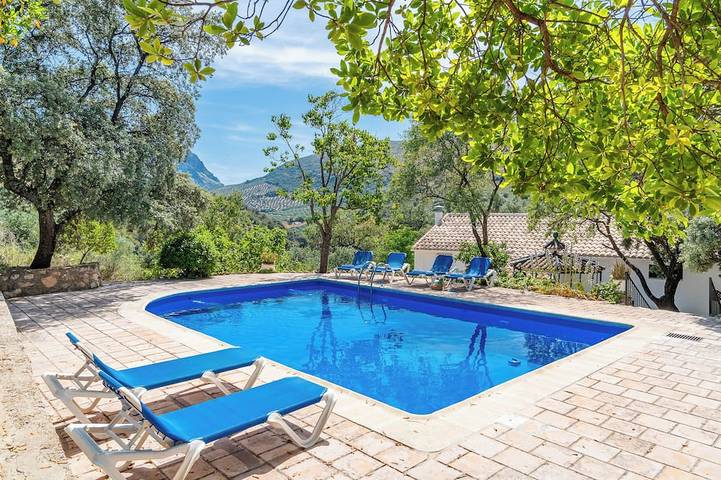 Casa rural para 15 personas, con piscina y jardín, Se admiten mascotas - 1