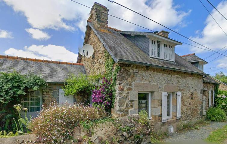 Location de vacances pour 4 personnes, avec jardin dans Plage de Gwin Zegal