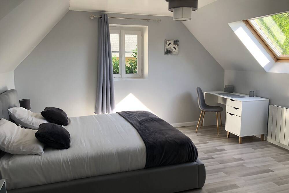Detached house with garden in Avranches in Avranches, Mont-Saint-Michel Bay