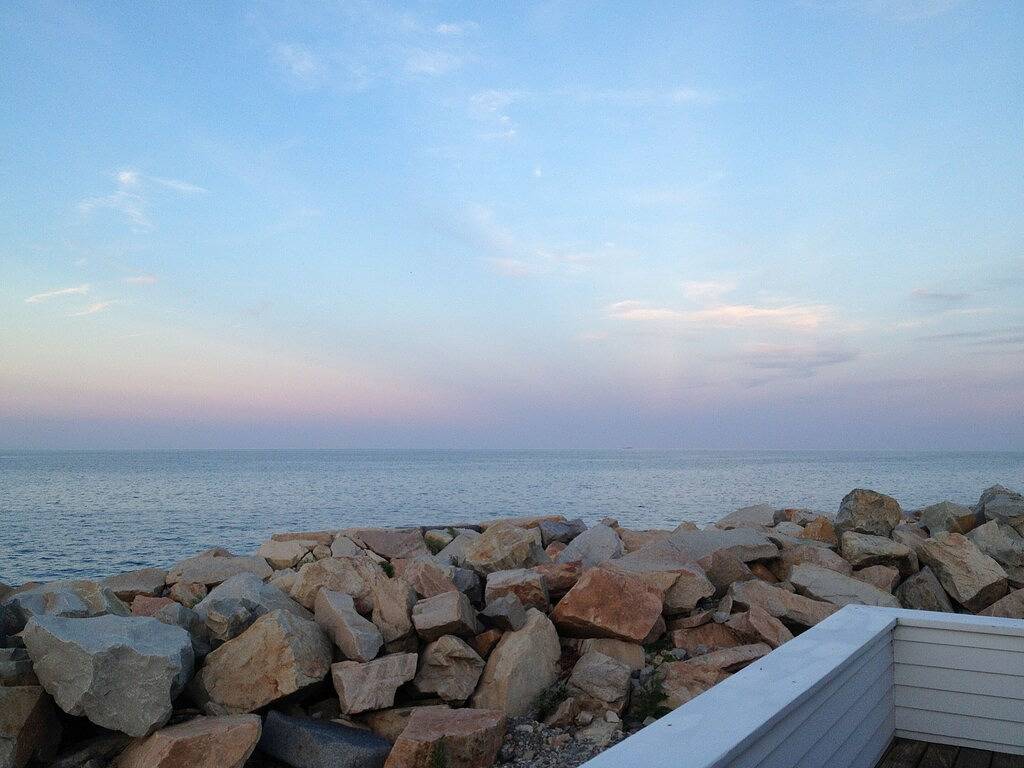 Familienfreundliche, Oceanfront Scituate Vermietung Schritte vom Strand entfernt in Scituate, Massachusetts