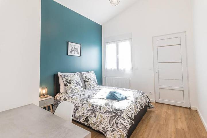 Location de vacances pour 6 personnes, avec terrasse à Viriat - 4