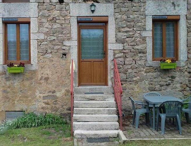 Gîte pour 4 personnes, avec Terrasse et Jardin