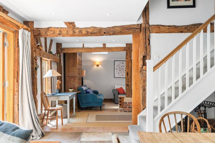 Medleys Barn | By My Getaways in Buxted, Sussex Oriental