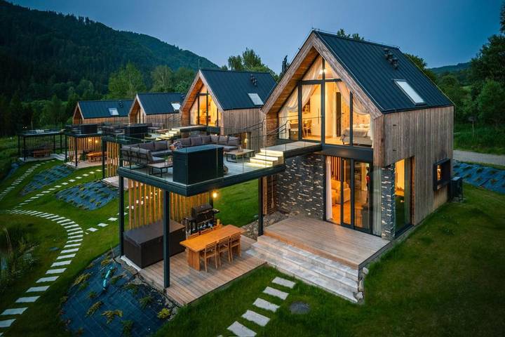 Dom dla 6 osób, z widok i ogród oraz sauna, zwierzęta dozwolone w Beskidy