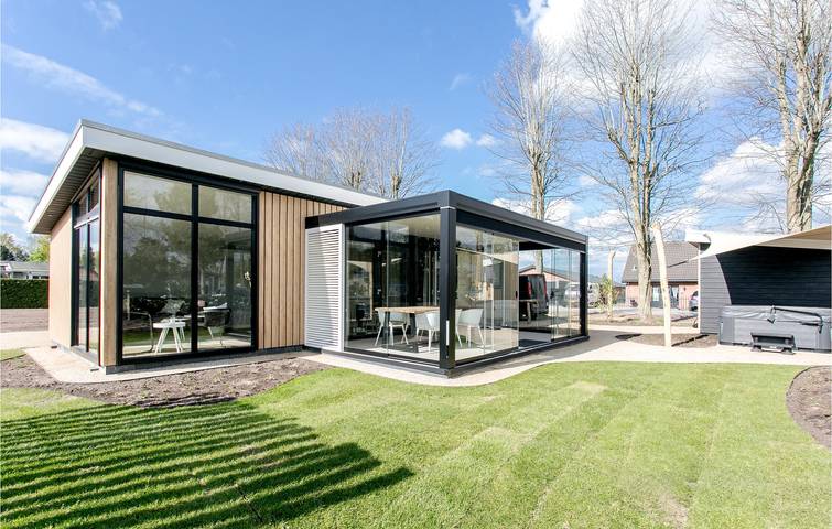 Ferienhaus für 6 Personen, mit Terrasse und Garten - 1