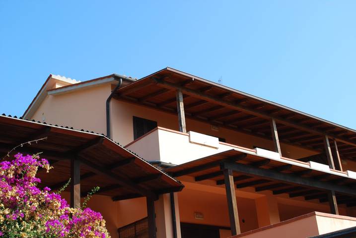 Ferienwohnung für 6 Personen, mit Garten und Pool in La Pila