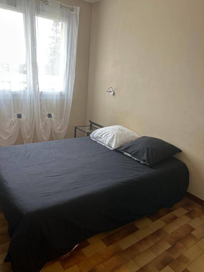 Hôtel pour 20 personnes, avec terrasse, animaux acceptés
