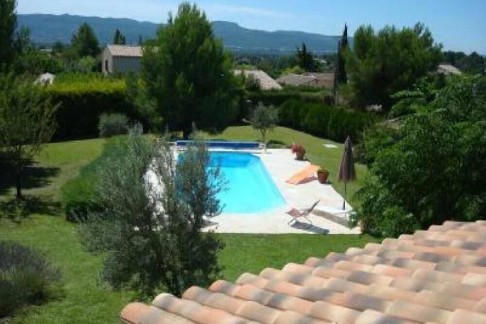 Luberon - Villa Roquefraiche (climatisée, piscine, jardin de près de 3000 m2) in Lauris, Parc naturel régional du Luberon