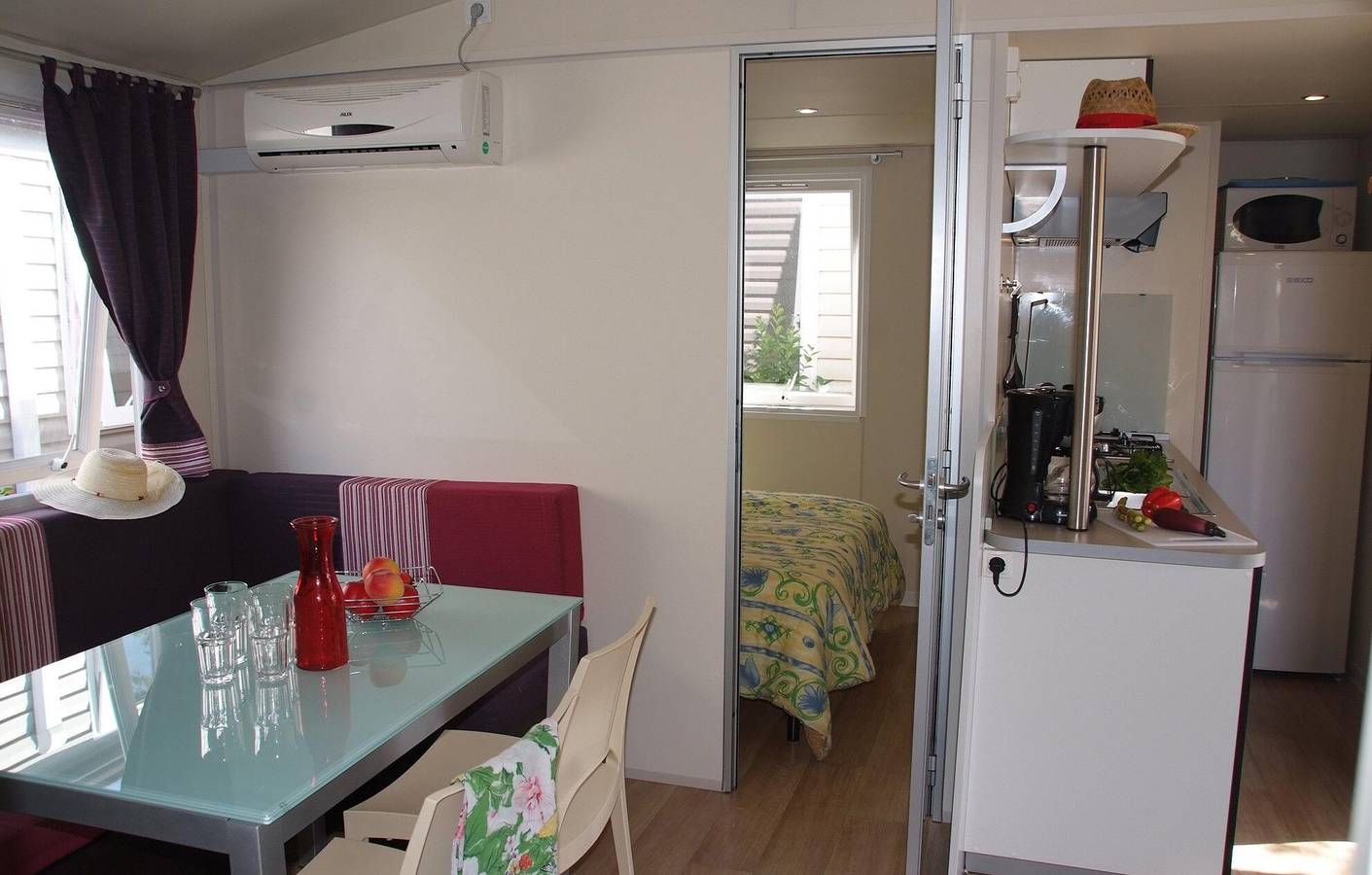 Mobil homes La Vallée du Paradis 6p in Saint-Raphaël, Côte méditerranéenne (France)