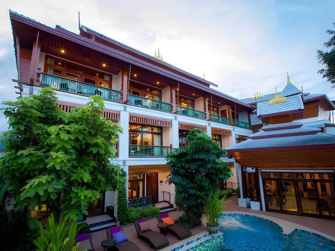 Poolside King Retreat | Direct Access & Spa Bath in Chiang Mai, Chiang Mai Province