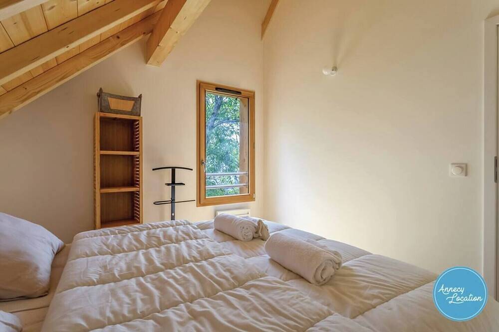Chalet Chenavan – Secluded Retreat in the Heights of Talloires in Talloires-Montmin, Annecy region
