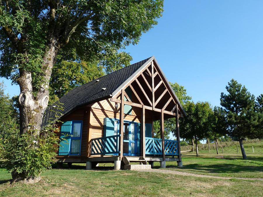 Camping Val Saint Jean - Chalet 4 personnes - Chalet **** 35m² Plein-pied in Région de Mauriac