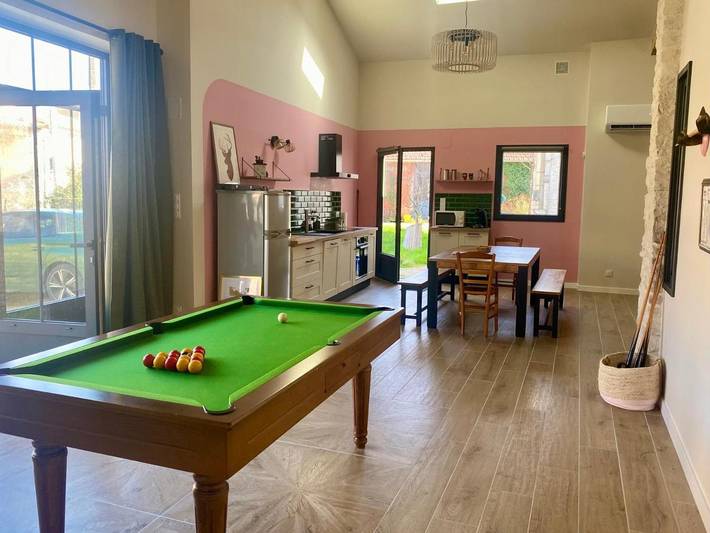 Location de vacances pour 5 personnes, avec terrasse à Saint-Hilaire-la-Palud - 2