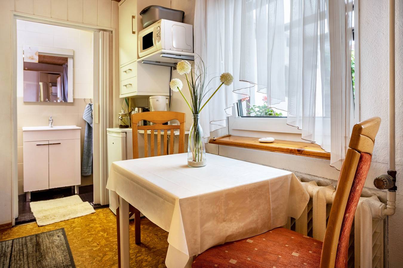 Estudio entero, Apartamento estudio 'Ferienzimmer Norbi Stralsund' con terraza privada y Wi-Fi in Stralsund, Alrededores de Stralsund