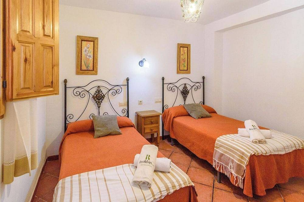 Casas de Paquita - La Casa de Paquita Montefrío by Ruralidays in Montefrío, Granada Province