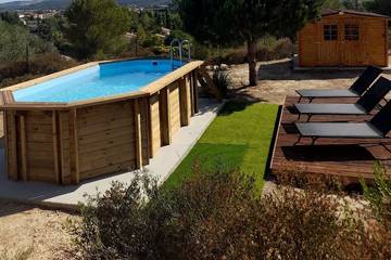 Cottage pour 9 personnes, avec jardin et terrasse, animaux acceptés à Saint-André-de-Roquelongue
